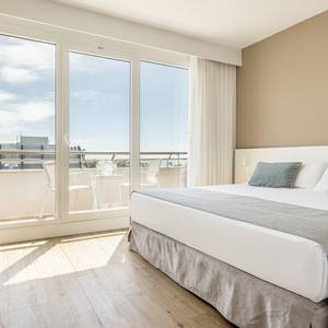 Premium double rooms sea view Hotel ILUNION Islantilla Huelva